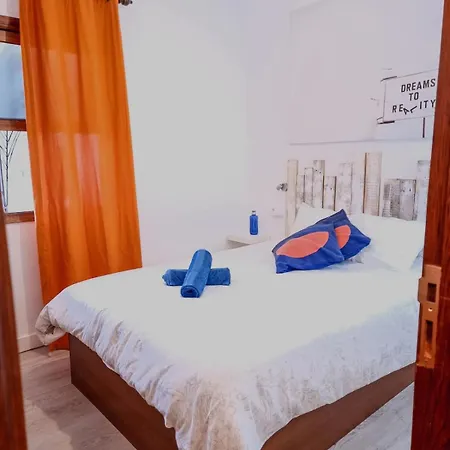 Aguere Nest Hostel *